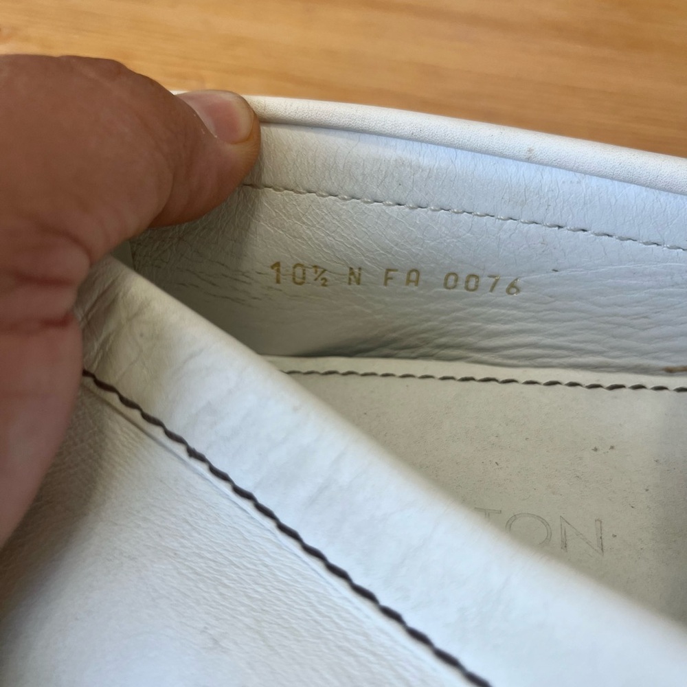 LV WHITE loafers, 10.5 i wear them a few times I’m asking 350 i paid 750 !